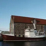 Arctic Janus Hotel