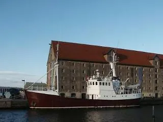 Arctic Janus Hotel